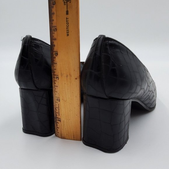 Stuart Weitzman chocolate brown croc pumps - Picture 7 of 8